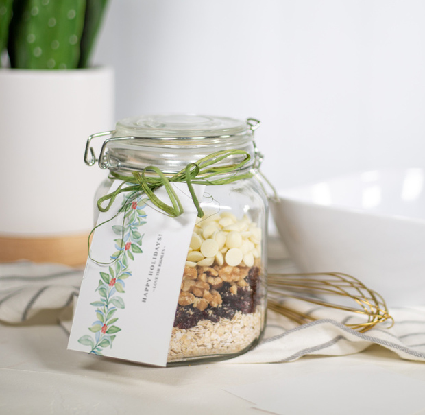 DIY Gift Ideas: Cookies in a Jar