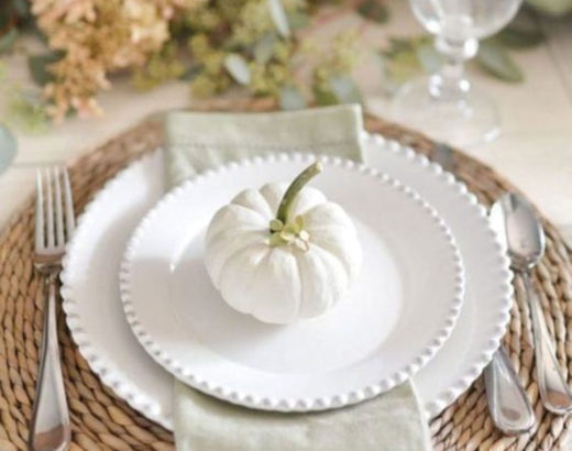 friendsgiving place setting ideas with white pumpkin