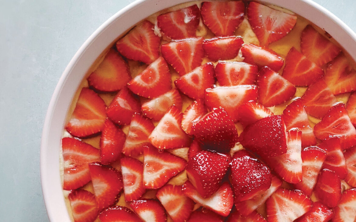 vegan dessert strawberry tart made with cashew cream sea vegetables almonds and fresh strawberries